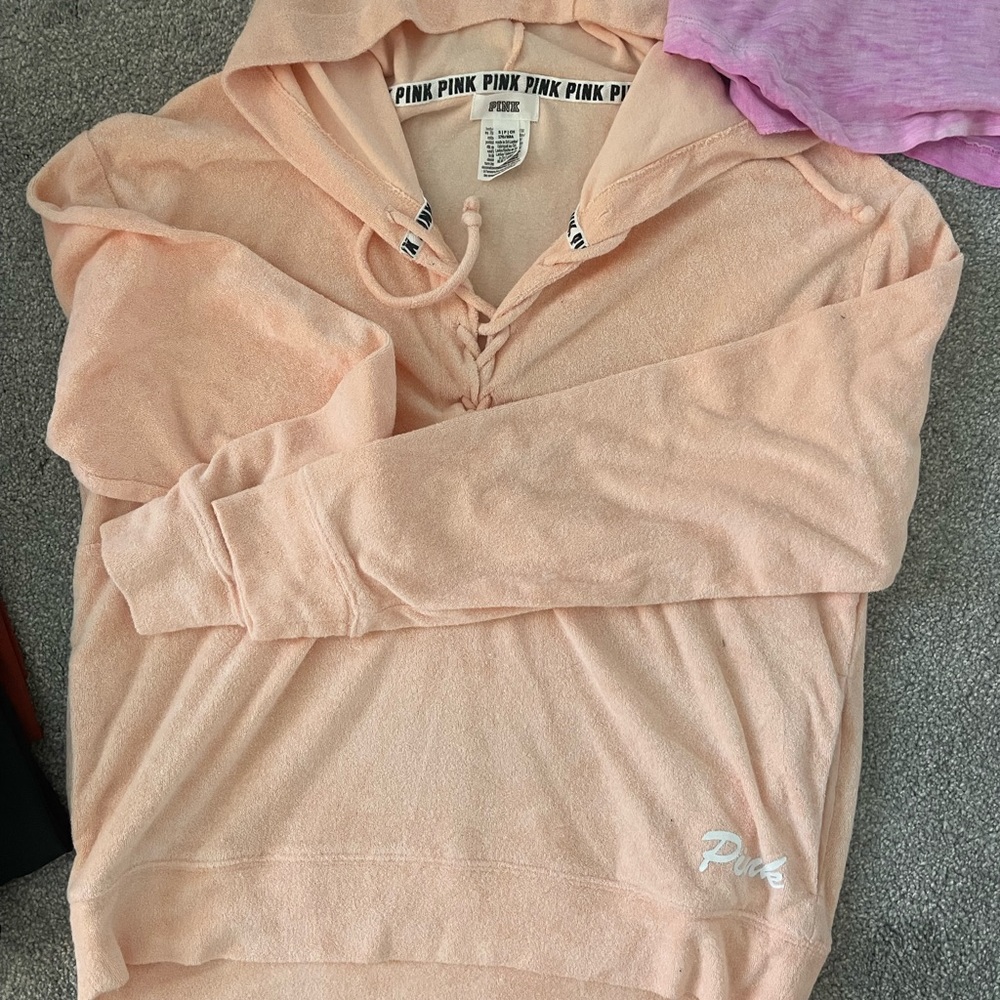Pink sweater bundle - Picture 3 of 3